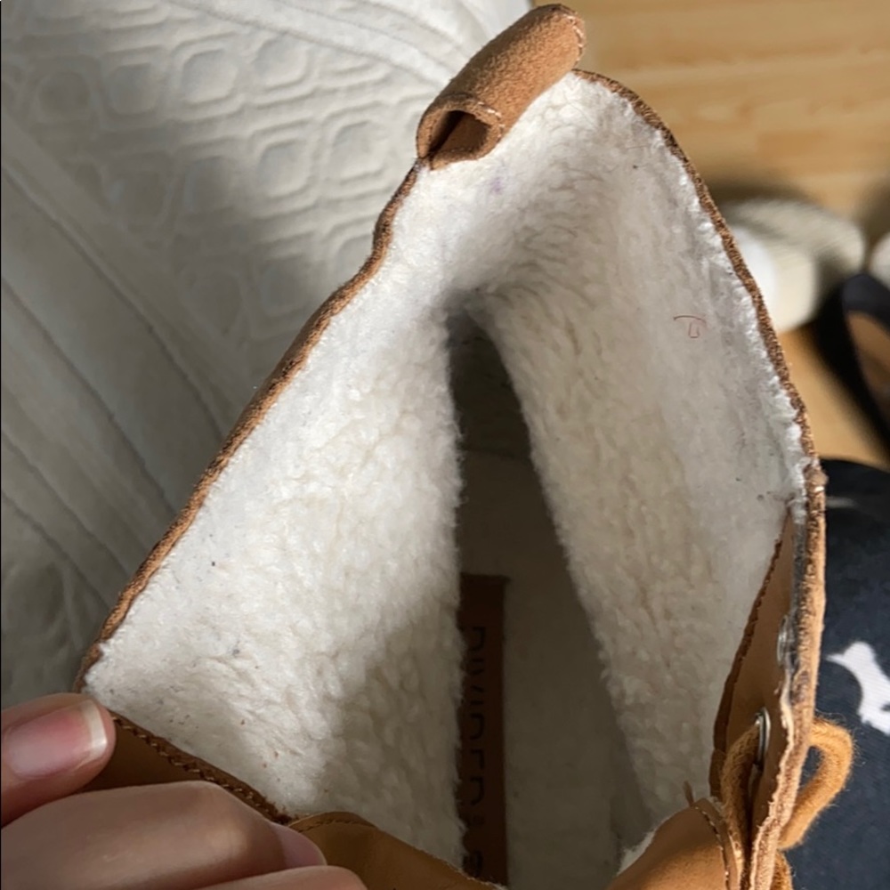 Winter boots - Picture 4 of 6